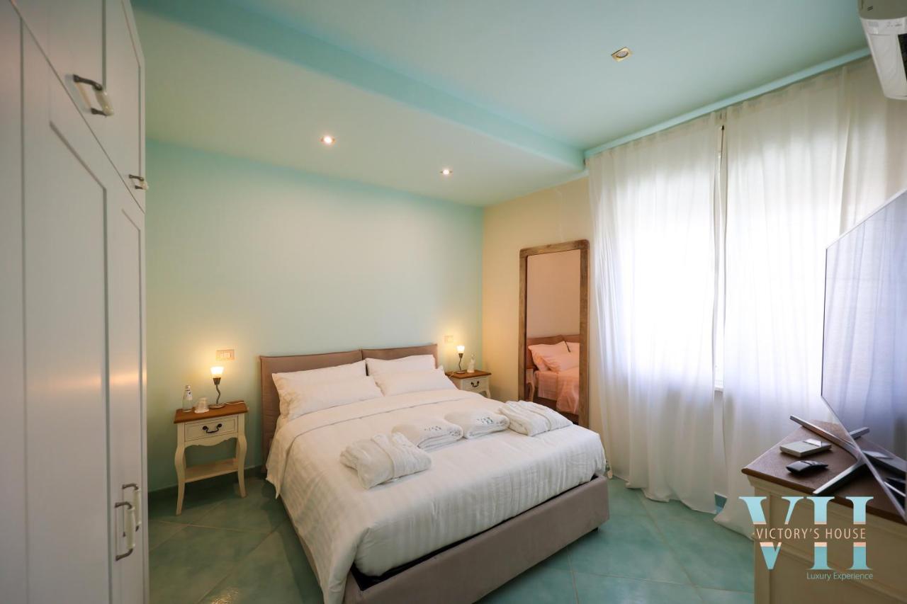 Victory'S Luxury House With Jacuzzi On The Roof Villa Casamicciola Terme ภายนอก รูปภาพ